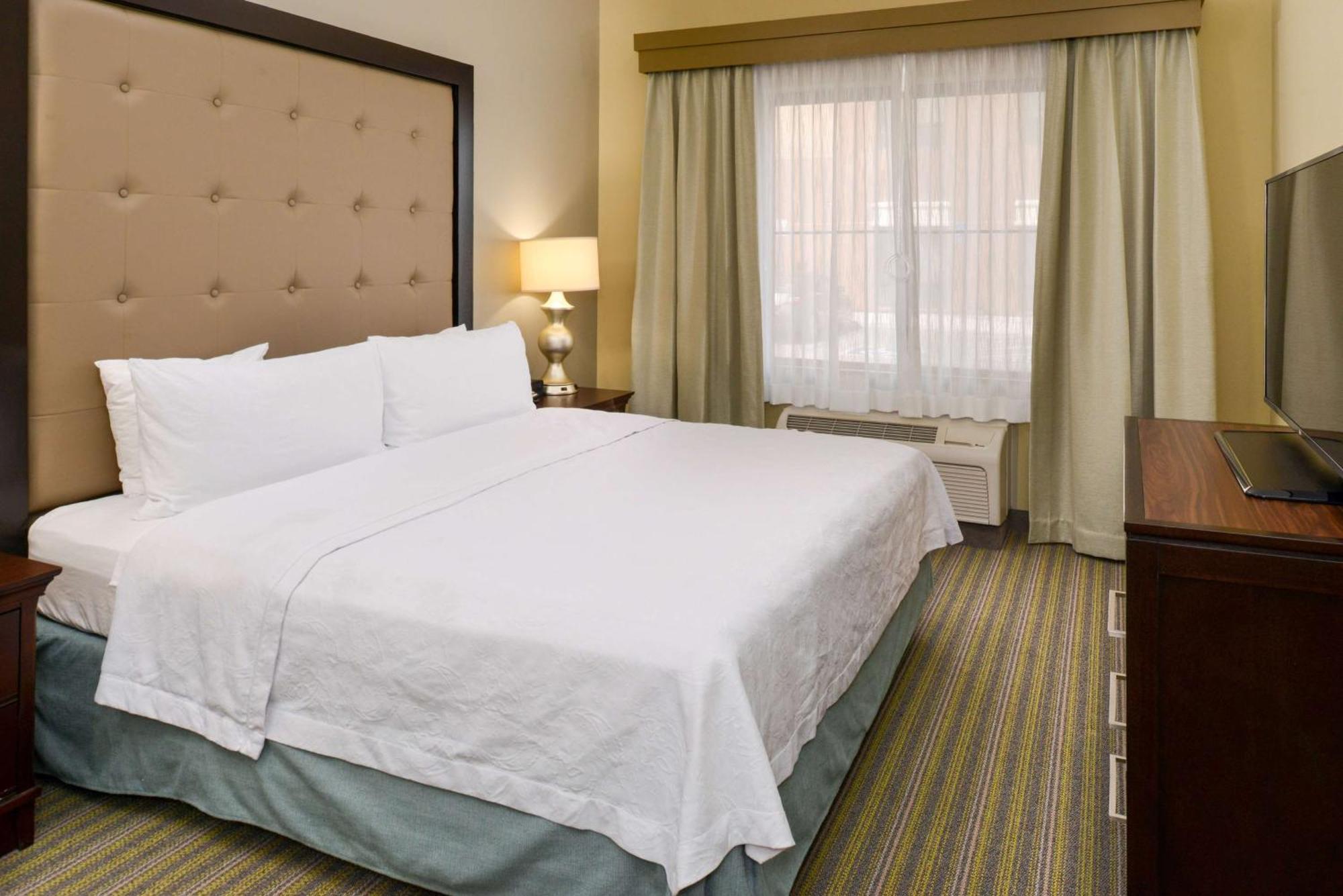 Homewood Suites By Hilton פרסנו מראה חיצוני תמונה